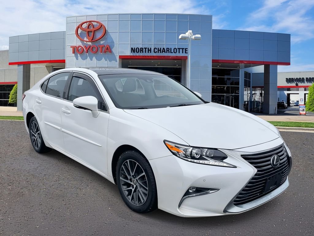 Used 2018 Lexus ES 350 350 image 2