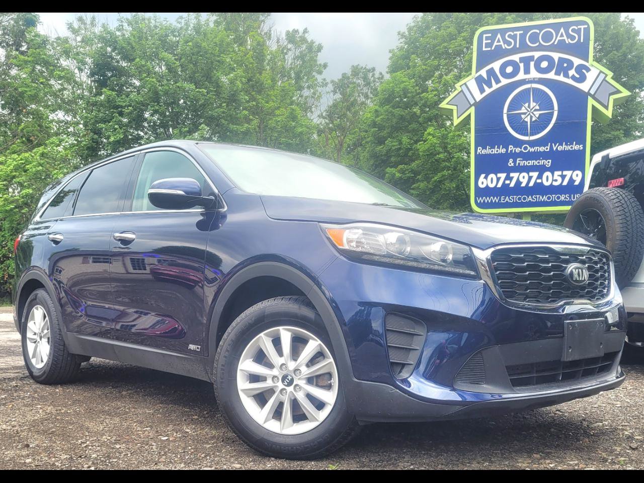 Used 2020 Kia Sorento LX AWD/4WD image 1