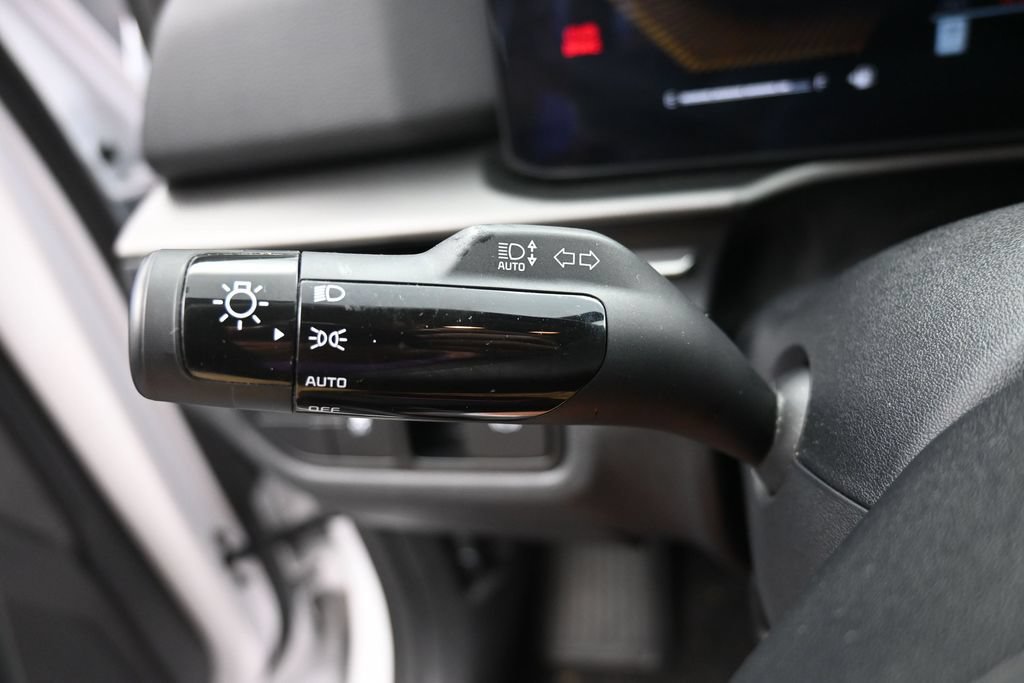 Used 2026 Kia Sportage LX FWD image 28