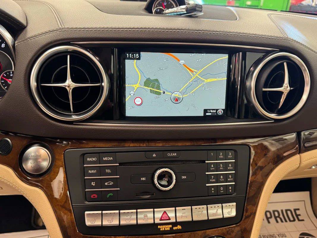 Used 2017 Mercedes-Benz SL 450 image 7