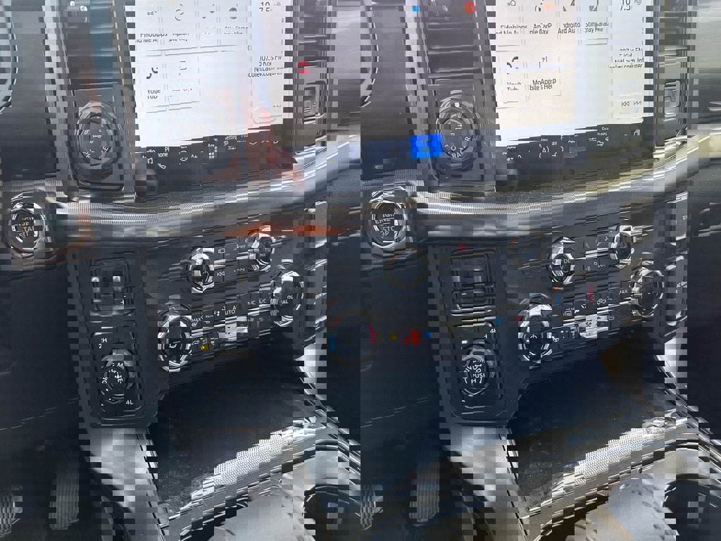 New 2026 Ford F150 Lariat w/ Equipment Group 502A High image 27