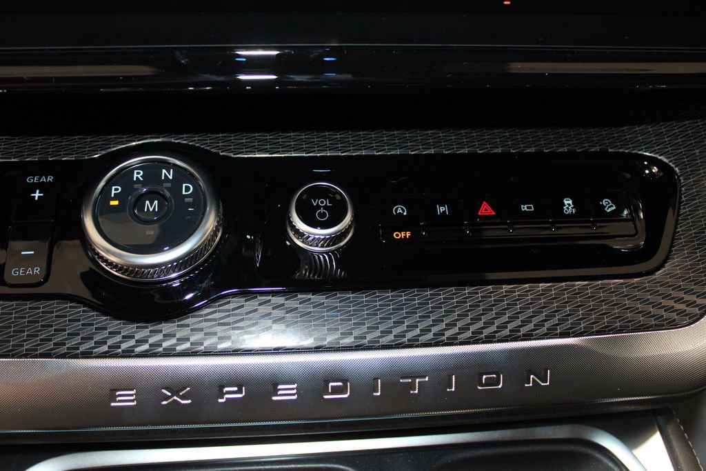 New 2025 Ford Expedition Platinum image 51