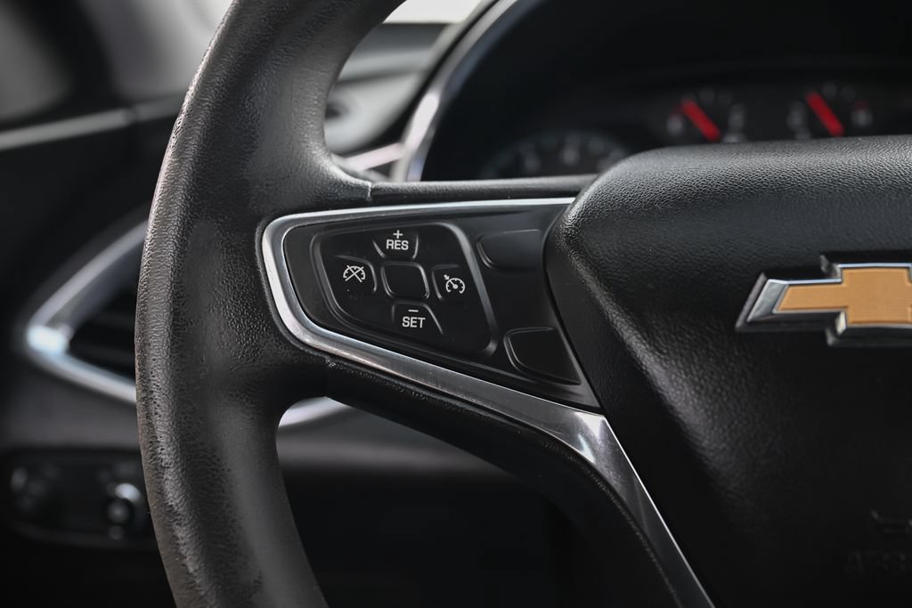 Used 2016 Chevrolet Malibu LT FWD image 18