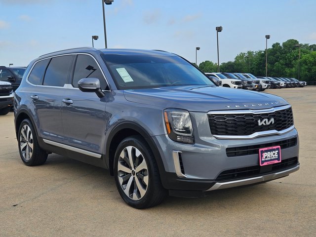Used 2022 Kia Telluride S image 3