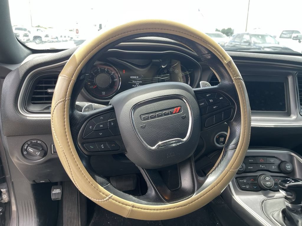 Used 2020 Dodge Challenger GT w/ Blacktop Package AWD/4WD image 5