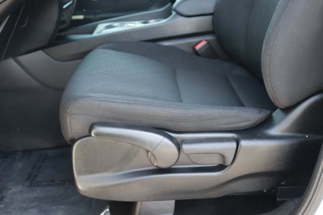 Used 2024 Honda Ridgeline Sport image 11