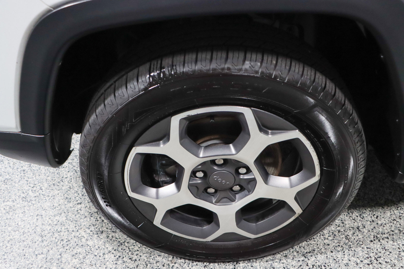 Used 2022 Jeep Compass Trailhawk w/ Trailhawk Convenience Group image 11