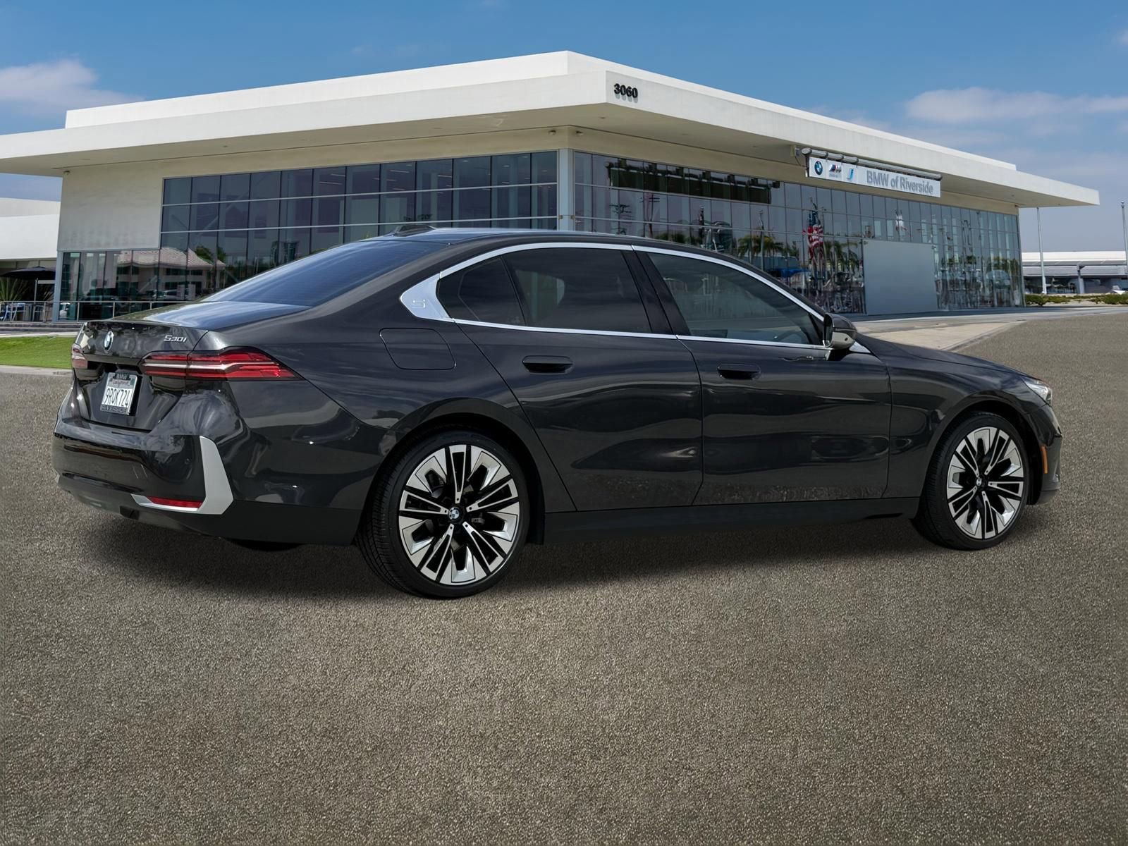 Certified 2024 BMW 530i w/ Premium Package RWD image 11