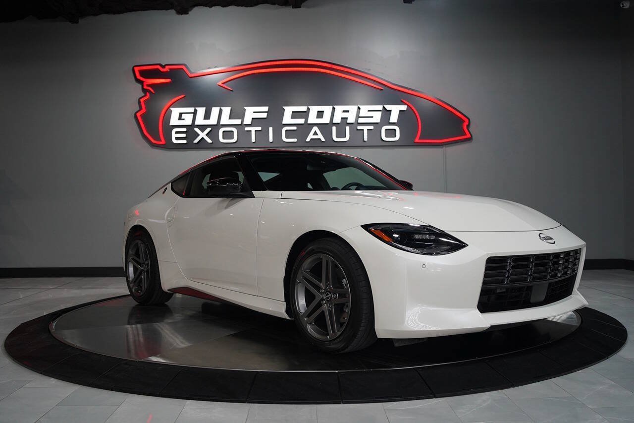 Used 2025 Nissan Z Sport w/ Floor Mat Package RWD image 11