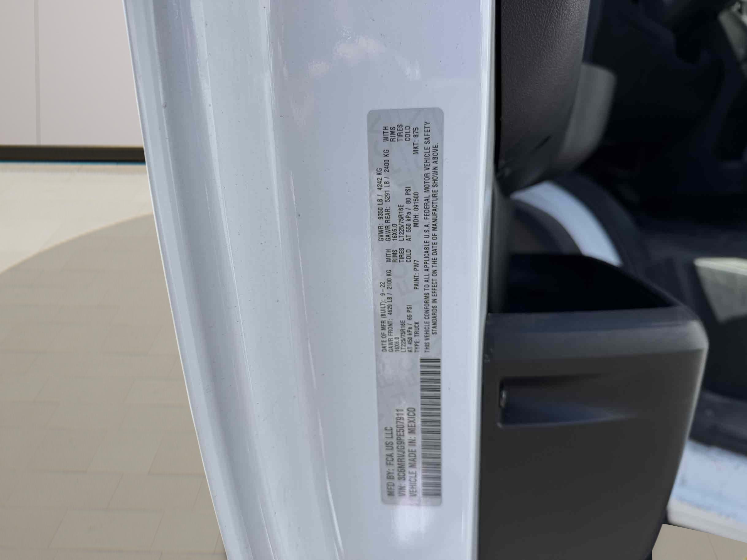 Used 2023 RAM ProMaster 3500 FWD image 18