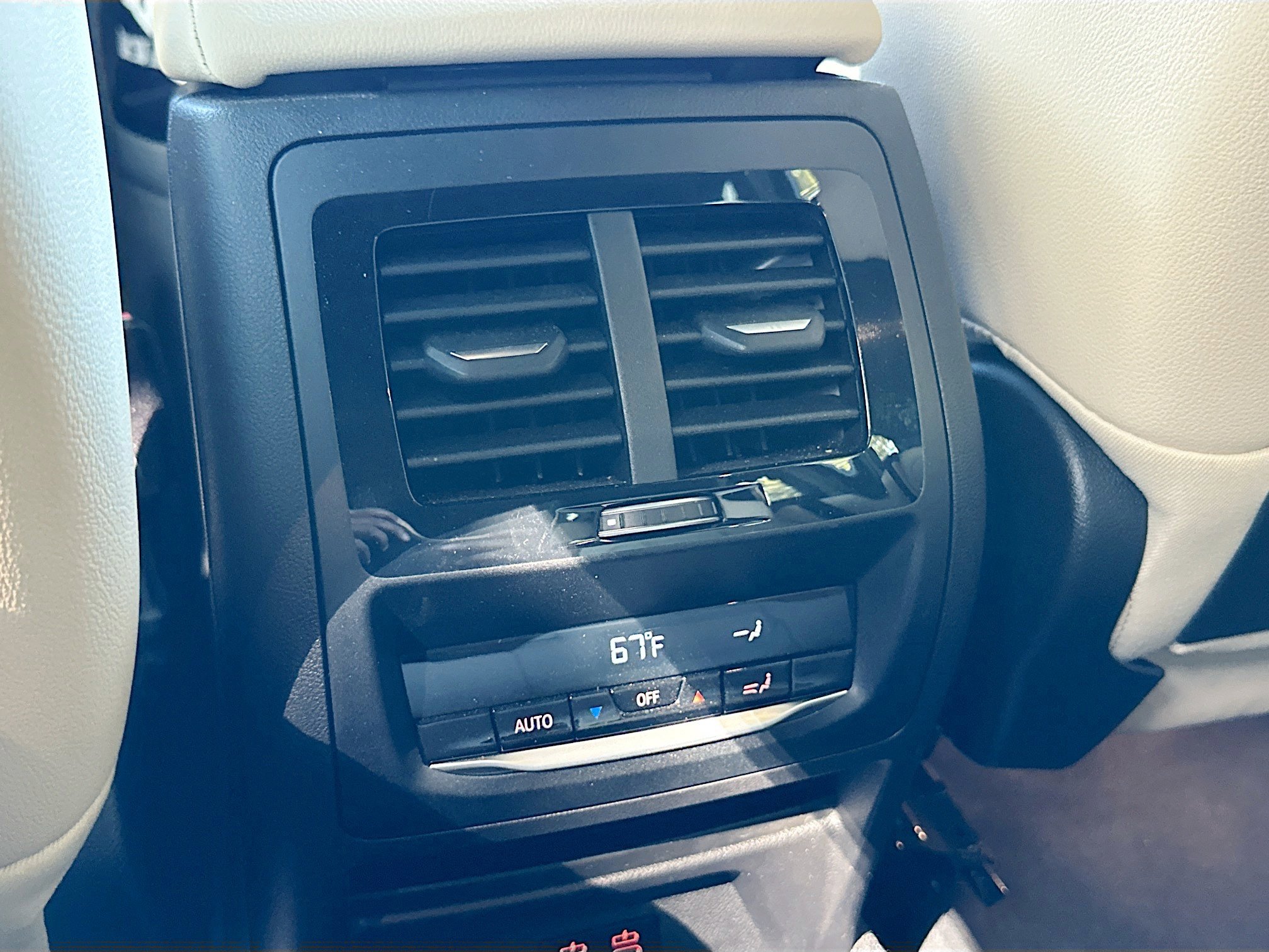 Certified 2024 BMW X3 sDrive30i w/ M Sport Package image 25