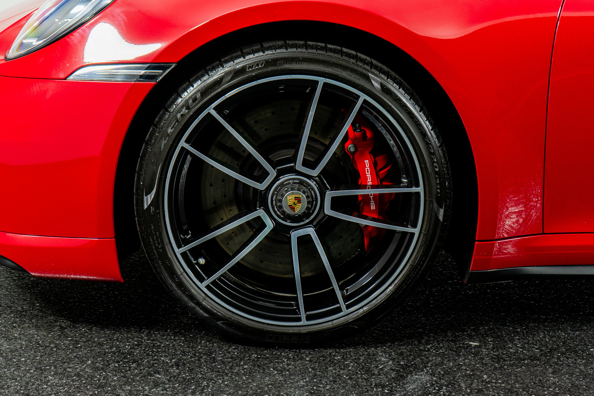 Used 2024 Porsche 911 Turbo image 21