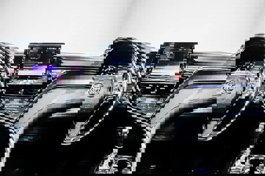 Used 2023 Toyota Camry XSE image 13