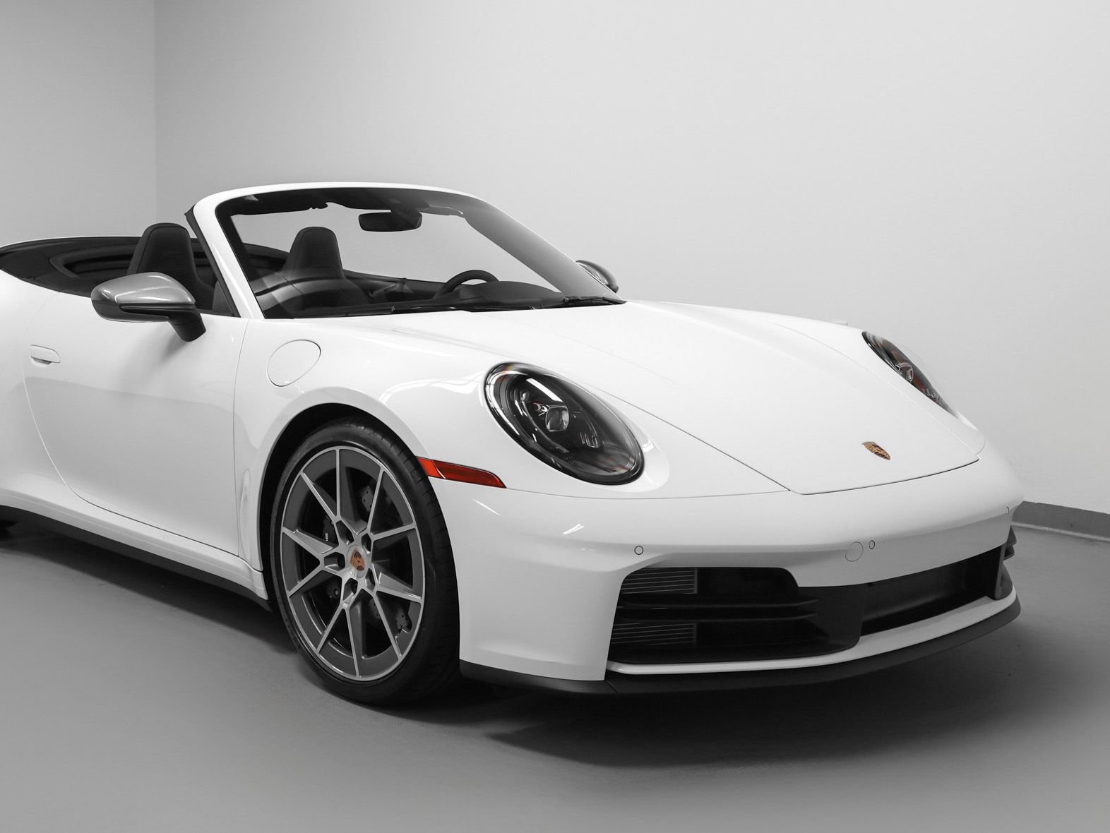 Certified 2026 Porsche 911 Carrera T RWD image 11