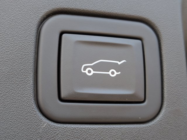 Certified 2023 Buick Envision Essence FWD image 21