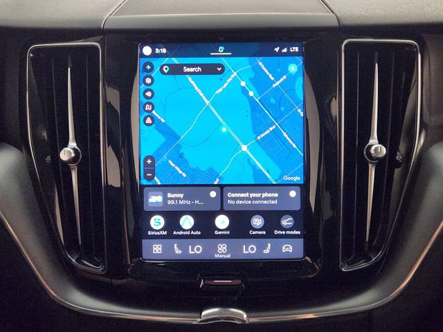 Certified 2025 Volvo XC60 B5 Core AWD/4WD image 17