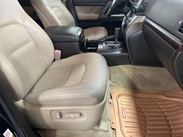 Used 2010 Toyota Land Cruiser AWD/4WD image 35