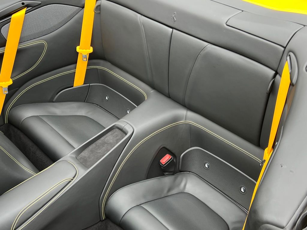 Used 2022 Ferrari Portofino M image 21
