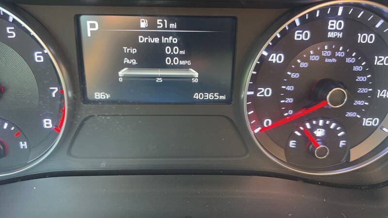 Used 2024 Kia Forte LXS FWD image 12