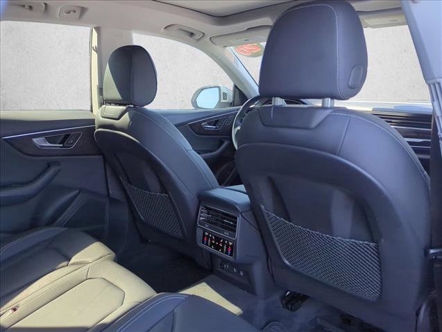 Used 2020 Audi Q8 Premium Plus image 22