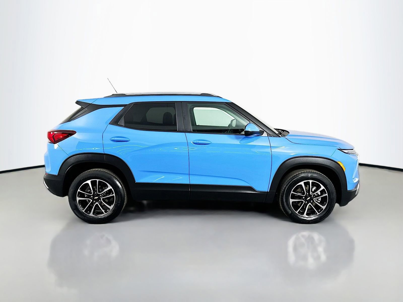 Used 2024 Chevrolet TrailBlazer LT w/ Convenience Package image 12