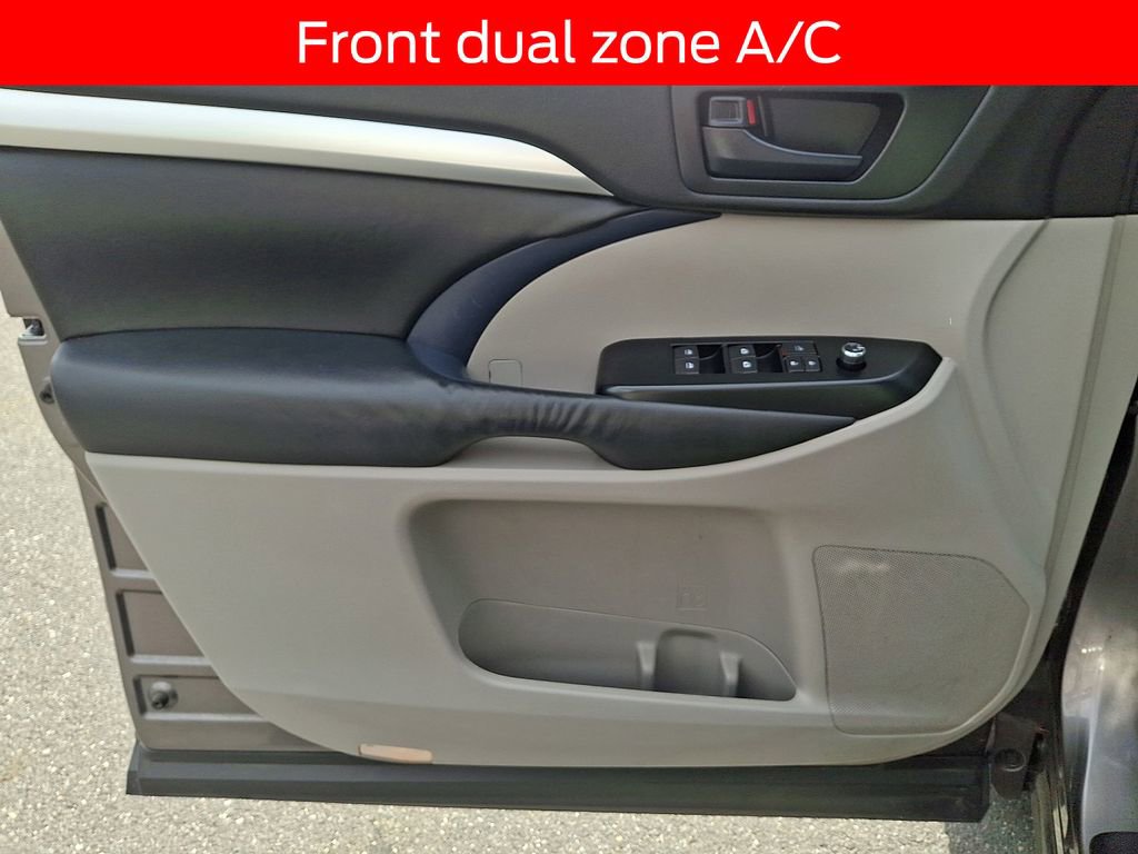 Used 2014 Toyota Highlander Plus image 12