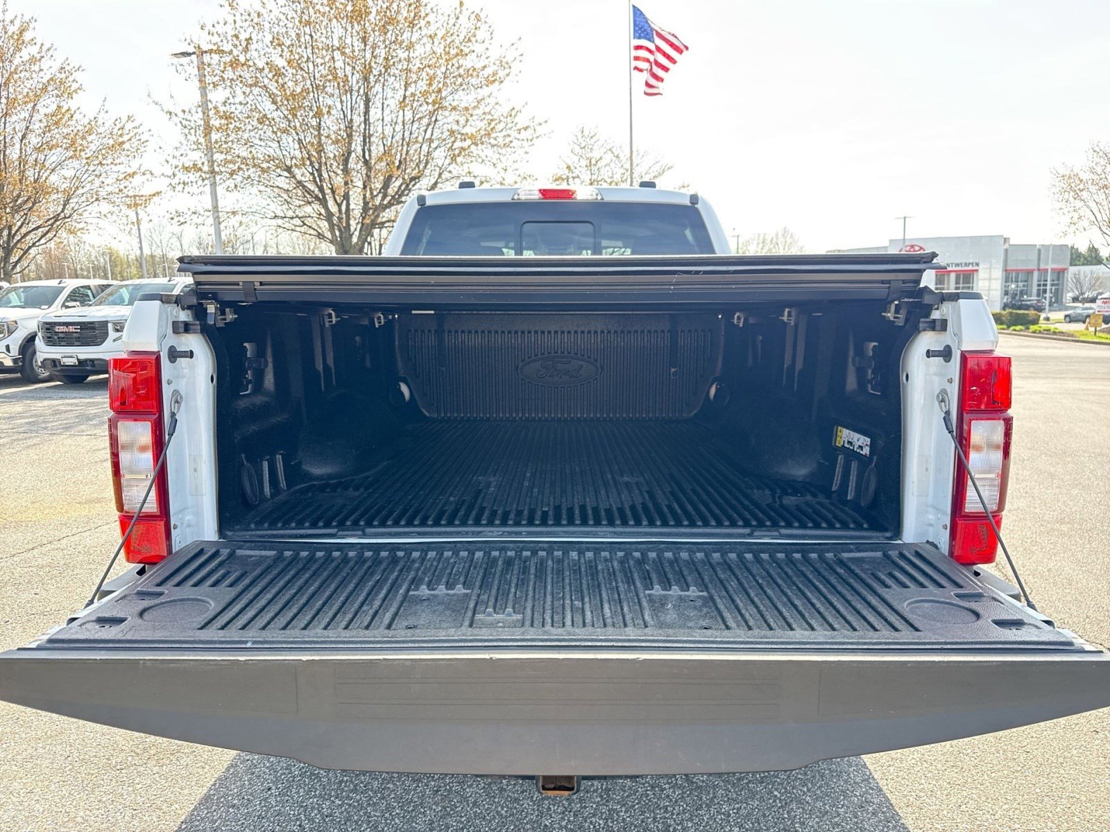 Used 2021 Ford F250 Lariat w/ Chrome Package image 25