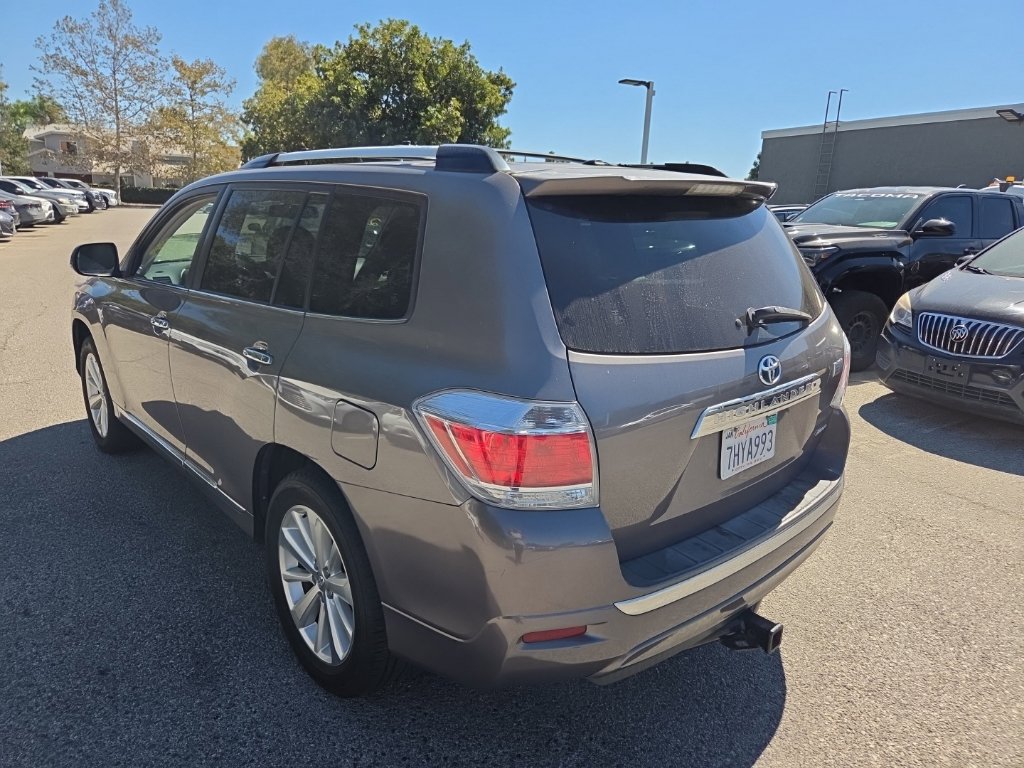 Used 2011 Toyota Highlander Limited AWD/4WD image 3