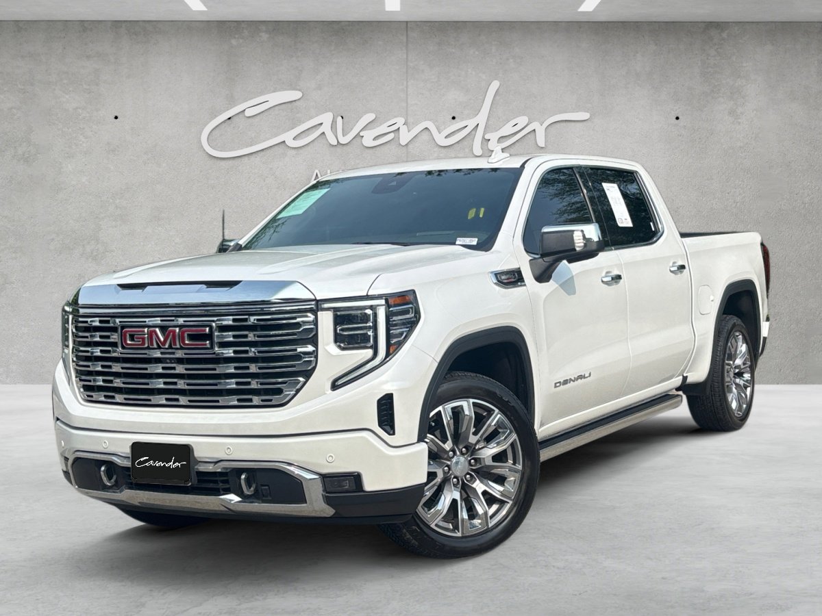 Used 2023 GMC Sierra 1500 Denali w/ Denali Reserve Package AWD/4WD image 1