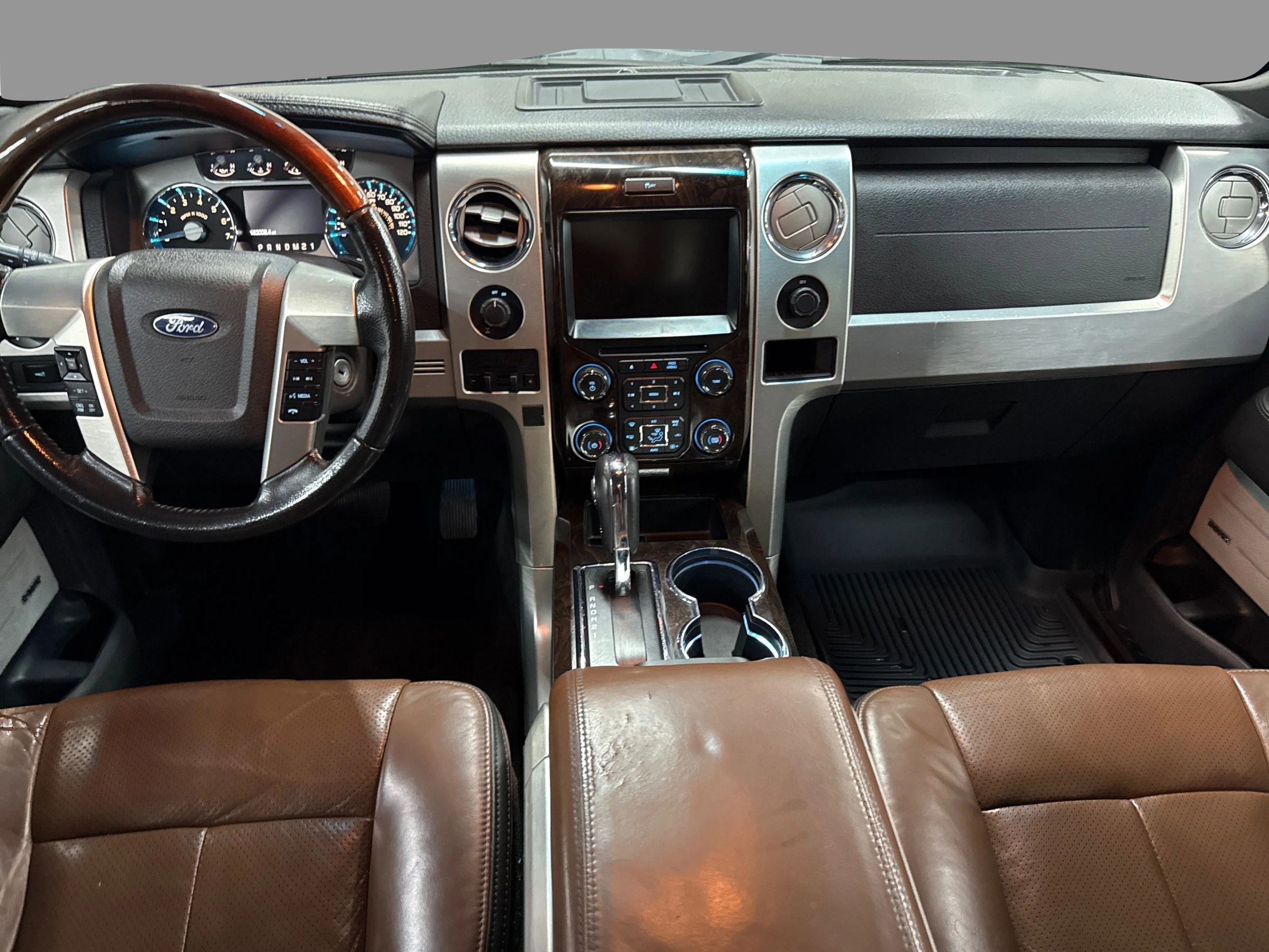 Used 2013 Ford F150 Platinum RWD image 38