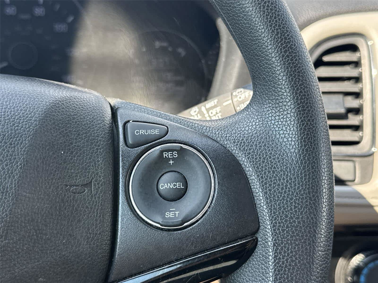 Used 2020 Honda HR-V LX image 20