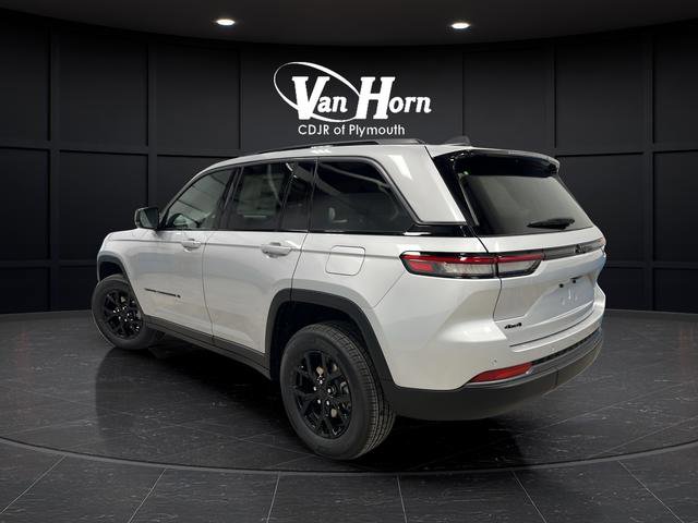 New 2026 Jeep Grand Cherokee Altitude image 5