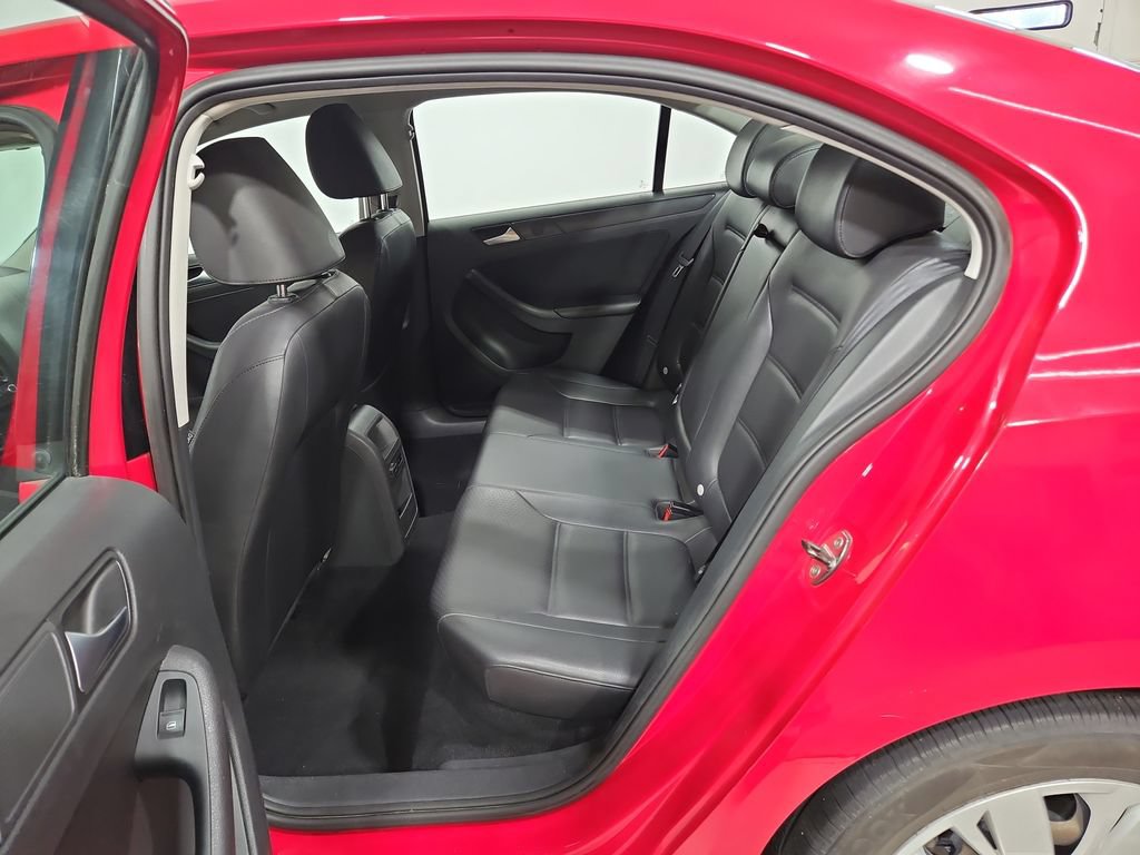 Used 2014 Volkswagen Jetta SE FWD image 22