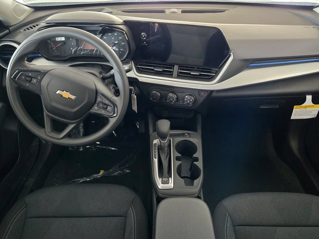 New 2026 Chevrolet Trax LS w/ LS Convenience Package FWD image 15