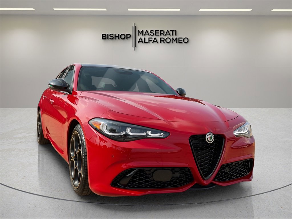 New 2025 Alfa Romeo Giulia Intensa w/ Driving Assist Package