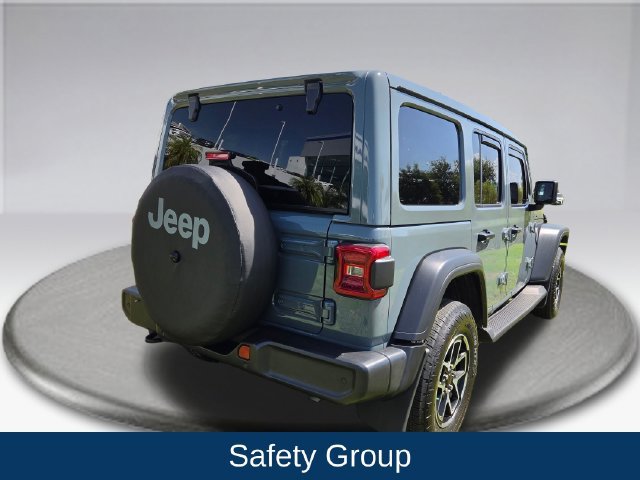 Used 2024 Jeep Wrangler Unlimited Sport AWD/4WD image 12