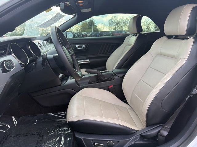 Used 2015 Ford Mustang GT Premium w/ Equipment Group 401A RWD image 24