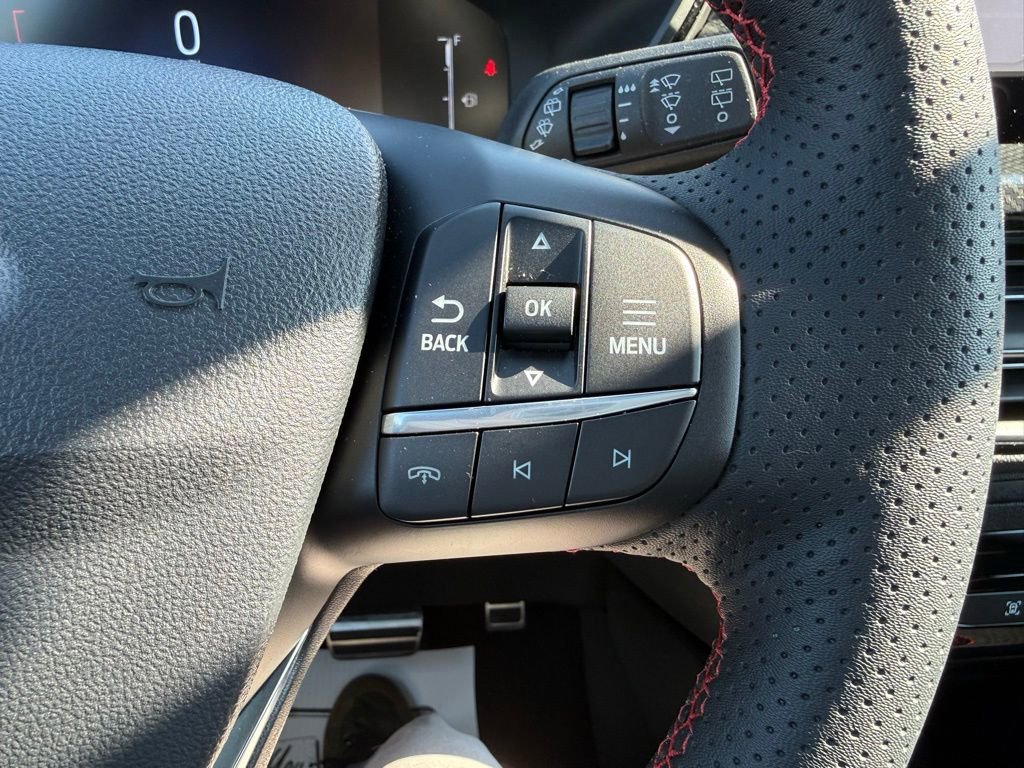 Used 2023 Ford Escape ST-Line w/ Tech Pack #1 image 18