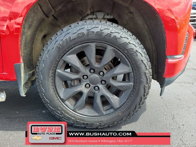 Used 2020 Chevrolet Silverado 1500 Custom w/ Custom Value Package AWD/4WD image 5
