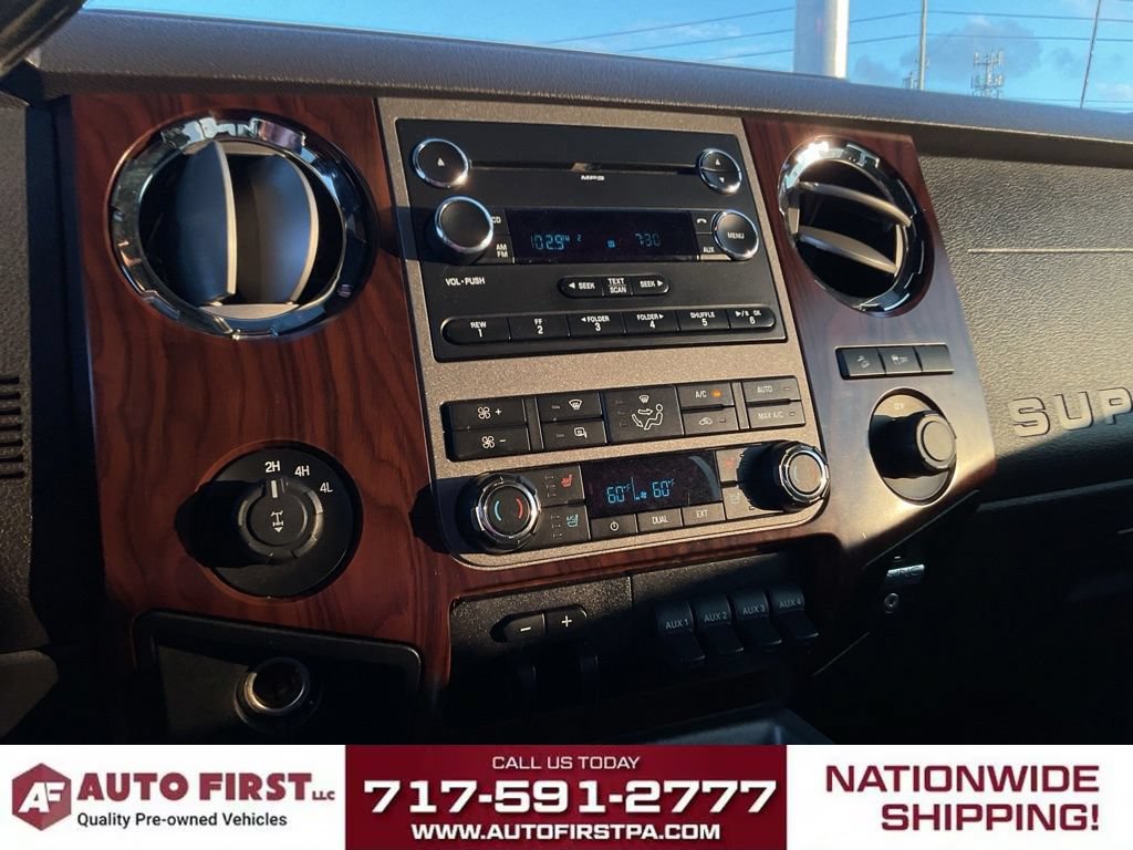Used 2011 Ford F250 Lariat w/ Lariat Interior Pkg AWD/4WD image 23