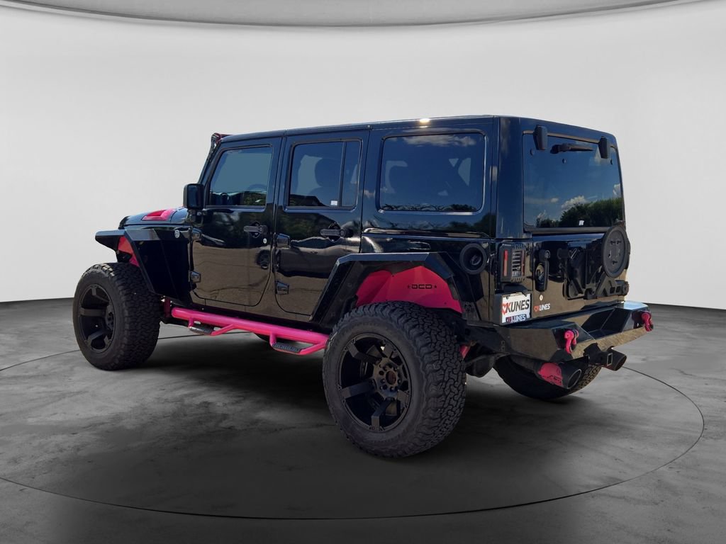 Used 2018 Jeep Wrangler Unlimited Sahara AWD/4WD image 6
