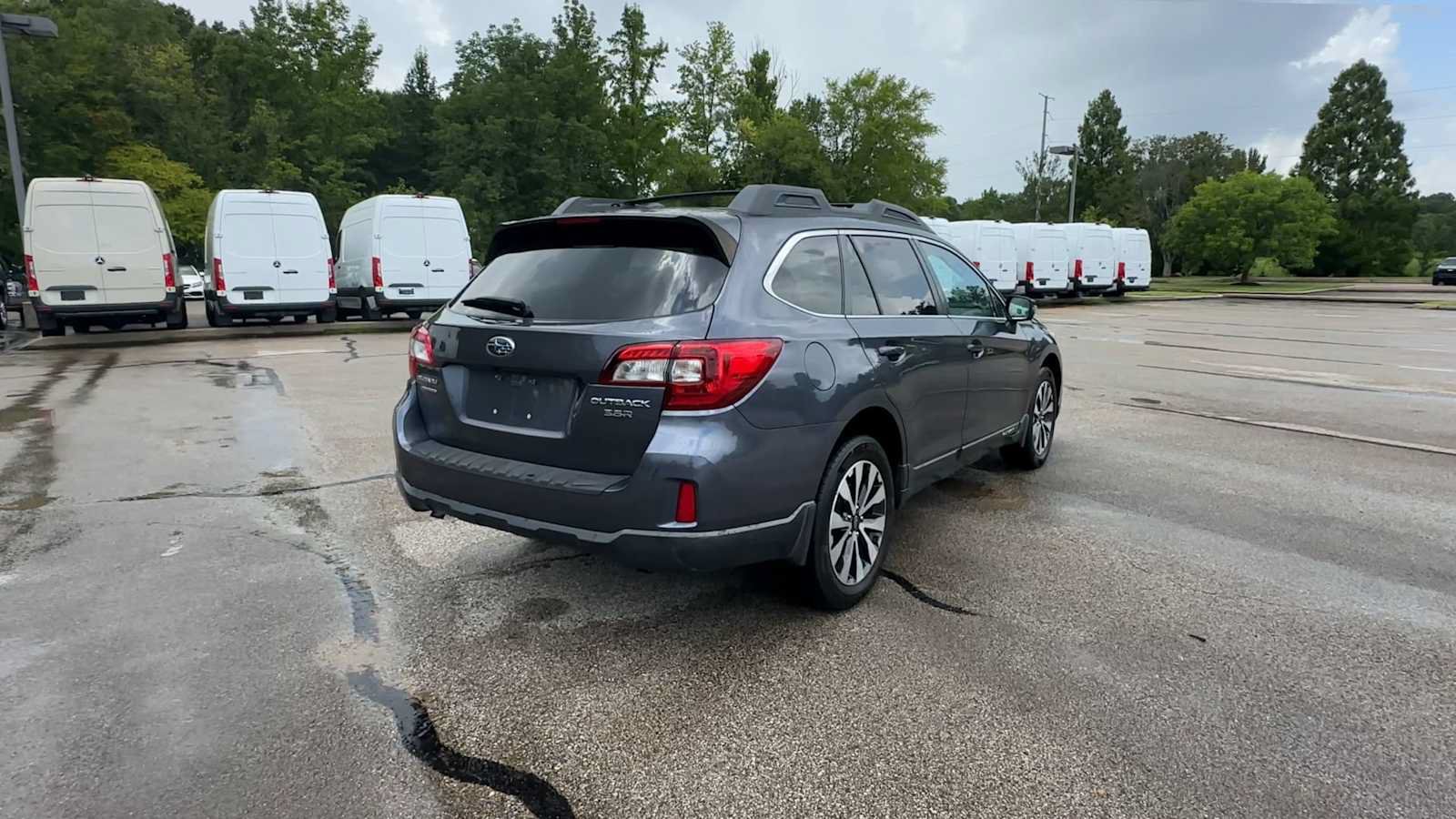 Used 2015 Subaru Outback 3.6R Limited AWD/4WD image 8