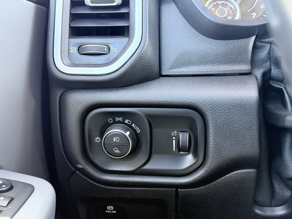 Used 2020 RAM 1500 Big Horn image 12