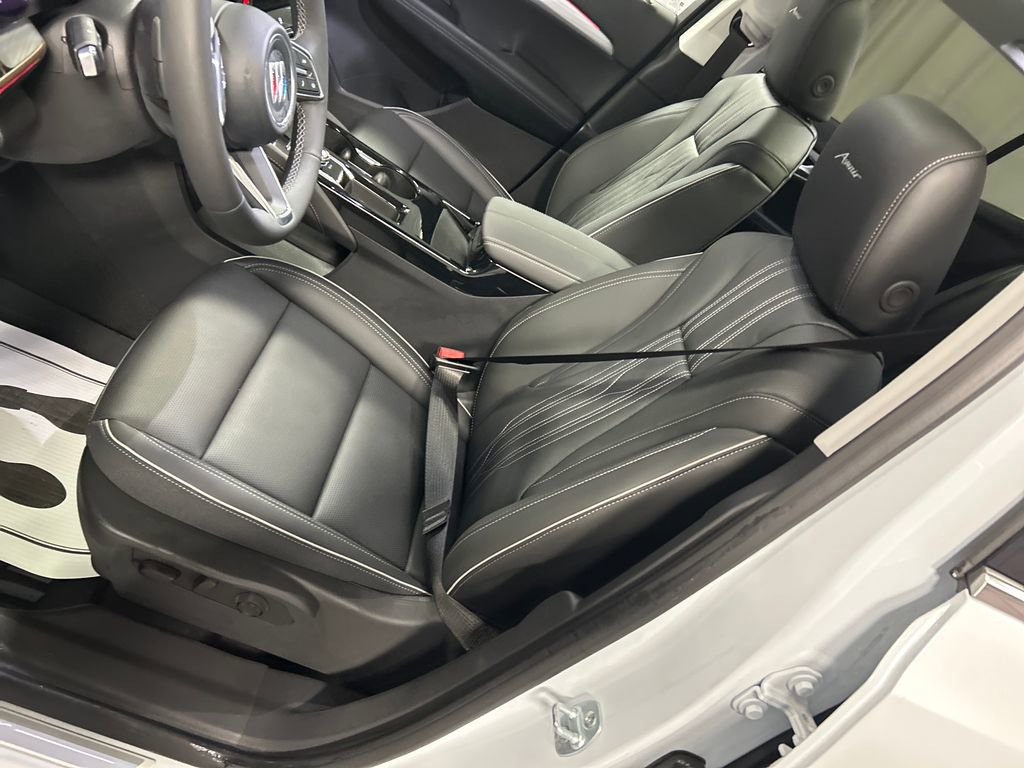 New 2026 Buick Envision Avenir image 10