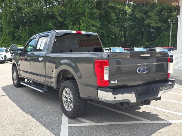 Used 2017 Ford F250 XLT w/ XLT Premium Package RWD image 3