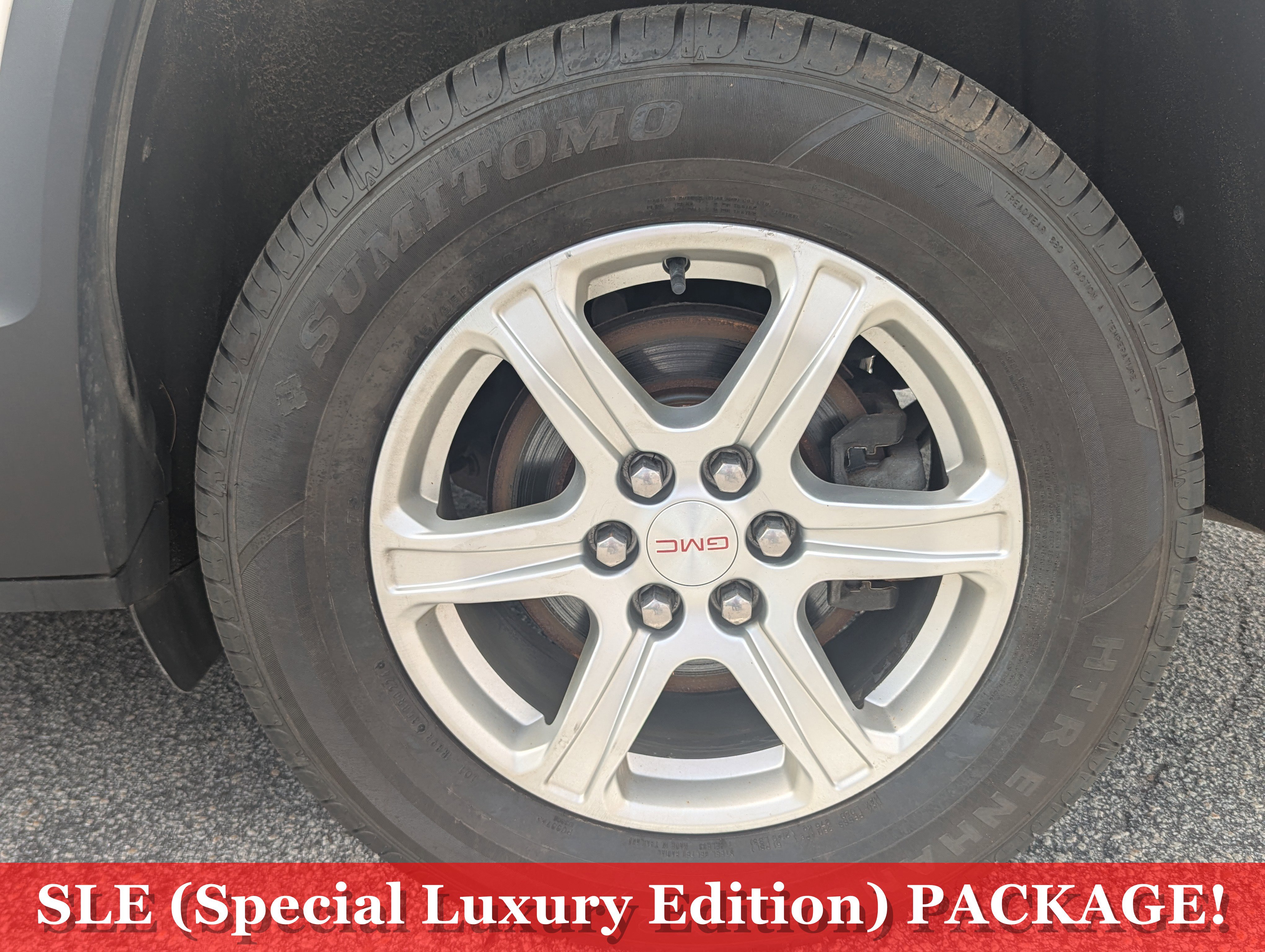 Used 2019 GMC Acadia SLE image 11