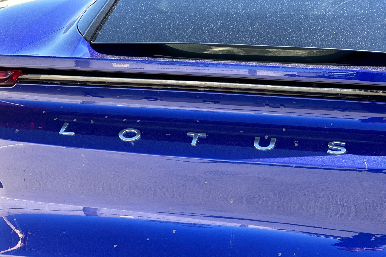 Used 2024 Lotus Emira First Edition image 7