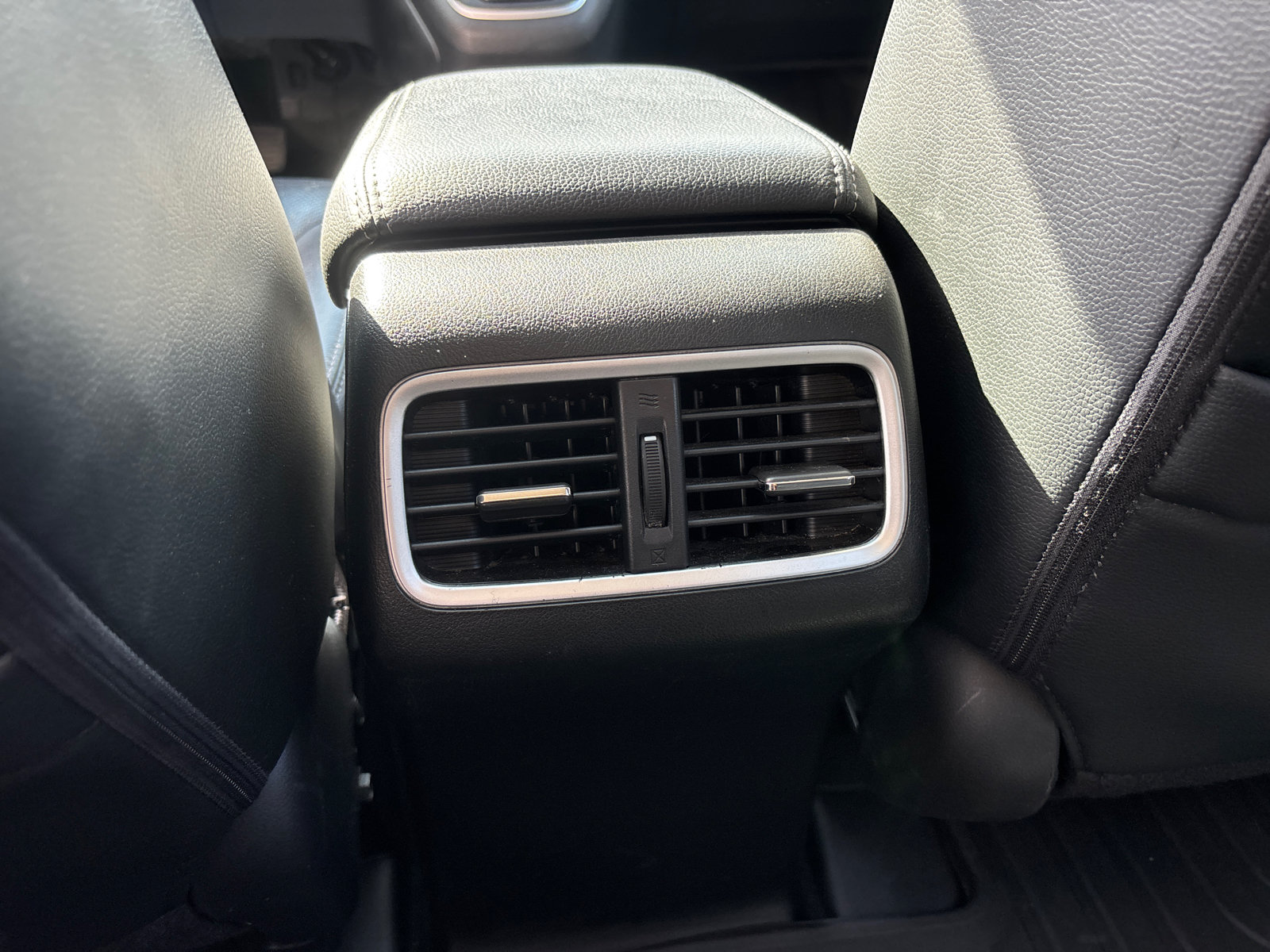 Used 2015 Honda CR-V Touring image 33