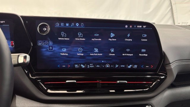Used 2026 Chevrolet Silverado EV Trail Boss AWD/4WD image 42