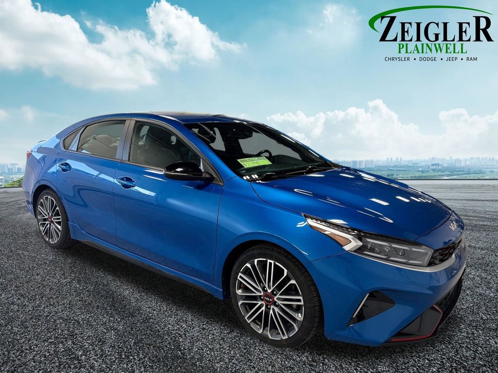 Used 2023 Kia Forte GT w/ GT2 Package image 13